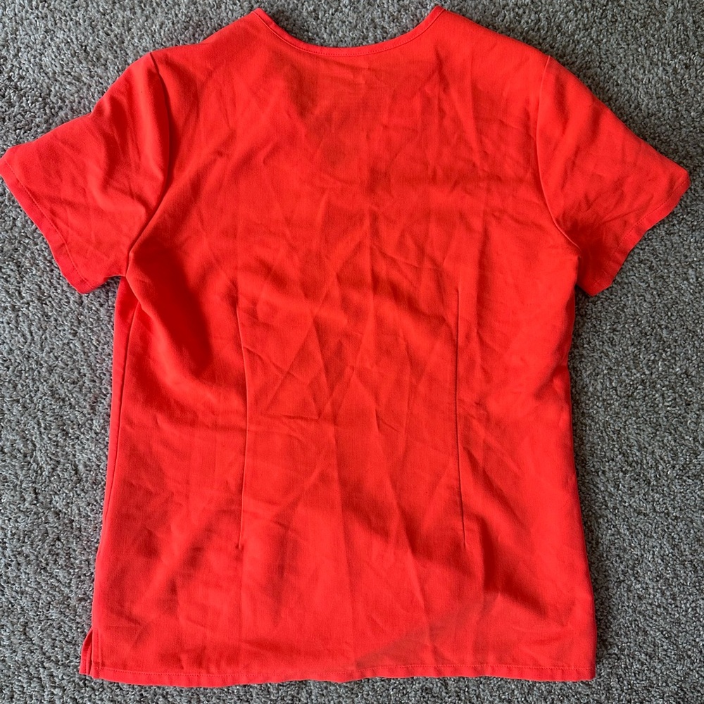 FIGS “Fiery Coral Catarina” One-Pocket Scrubs Top - Picture 2 of 5